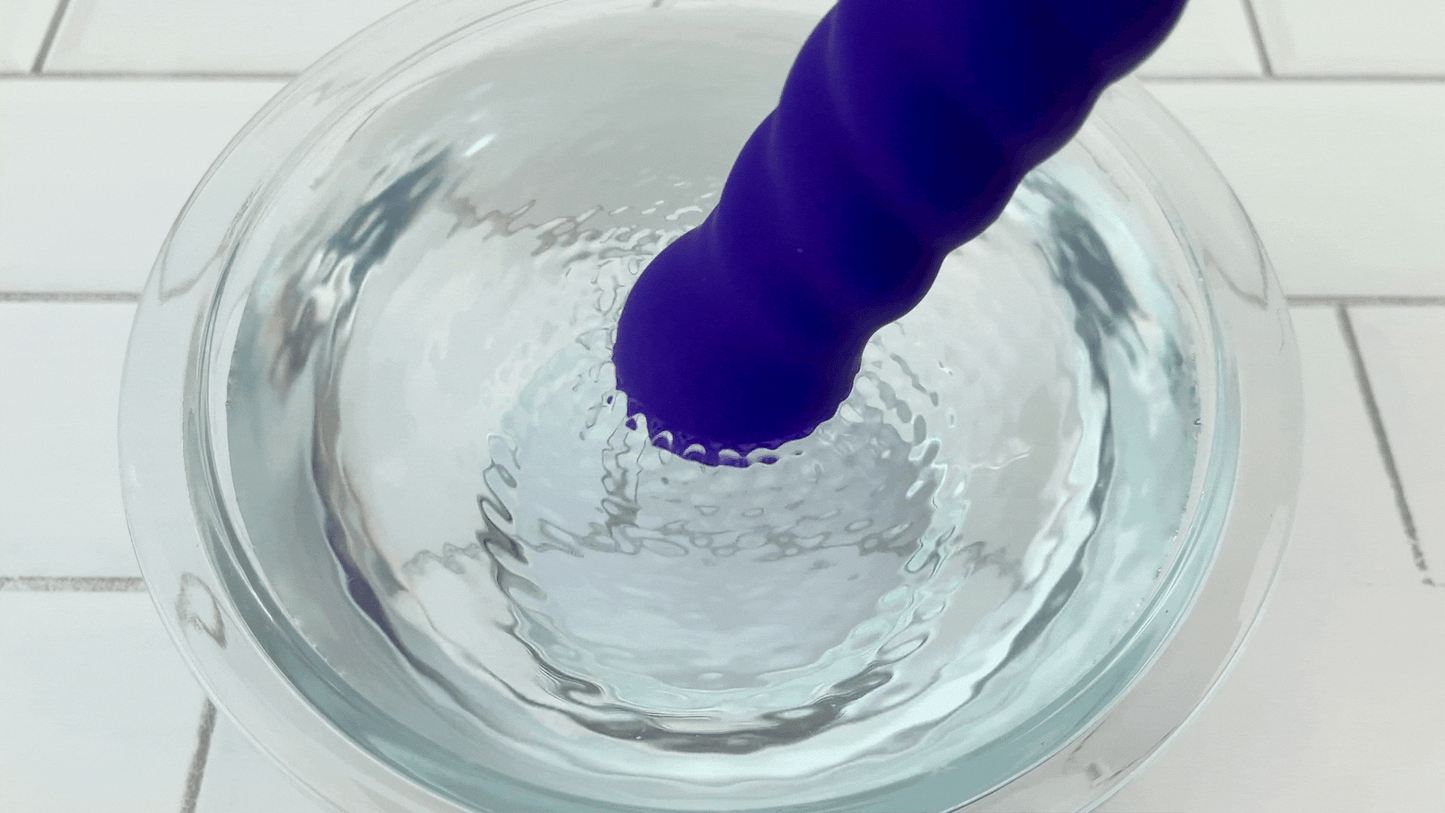 The Swirl Rechargeable Silicone Vibrator